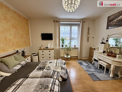 Chebská, Dvory, Karlovy Vary
